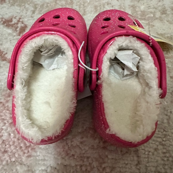 Capellini NY toddler “crocs” - Picture 3 of 5